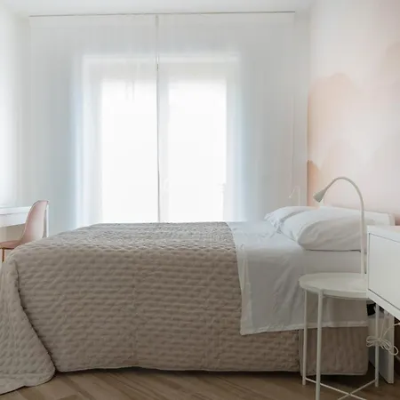 Relais Del Parco Azzurro E Relais Del Parco Rosa * LʼAquila