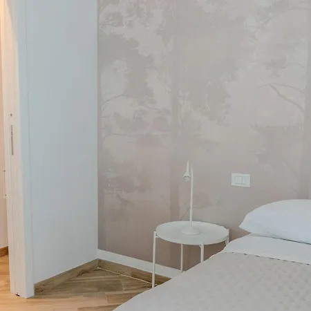 Relais Del Parco Azzurro E Relais Del Parco Rosa LʼAquila