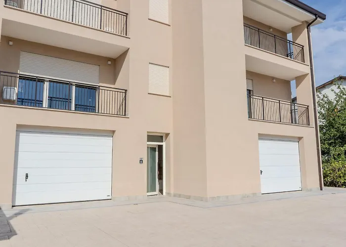 Relais Del Parco Azzurro E Relais Del Parco Rosa Appartement LʼAquila